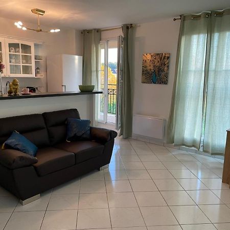 Charmant Appartement Duplex A 5Min De Disney. Magny-le-Hongre Eksteriør billede