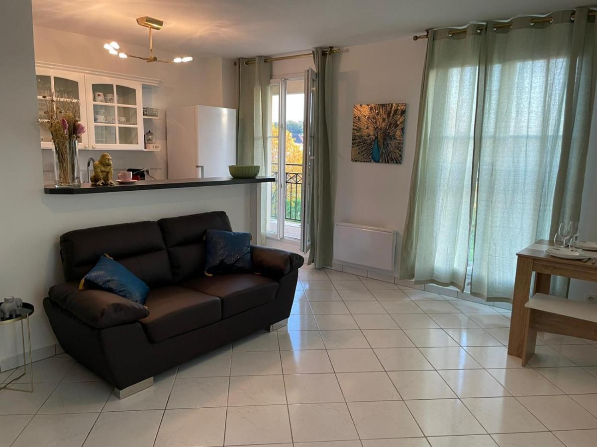 Charmant Appartement Duplex A 5Min De Disney. Magny-le-Hongre Eksteriør billede